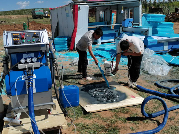 聚氨酯噴涂機